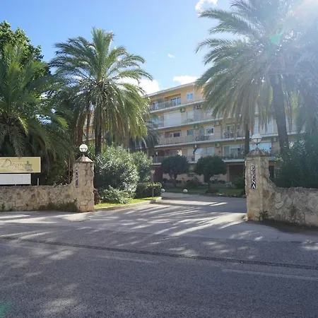 Maria Elena A Sólo Unos Pasos De La Playa Les Bovetes *