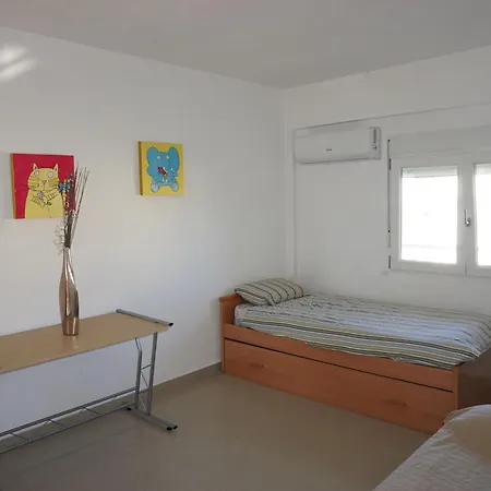 Maria Elena A Sólo Unos Pasos De La Playa Les Bovetes *