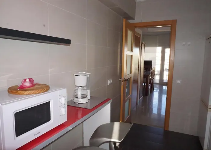 Maria Elena A Solo Unos Pasos De La Playa Les Bovetes Денія