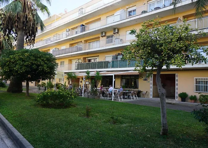 Maria Elena A Solo Unos Pasos De La Playa Les Bovetes Апартаменти